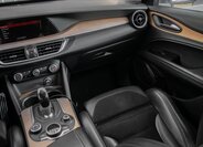 Alfa Romeo Stelvio SUV 2,0 l 206 kw