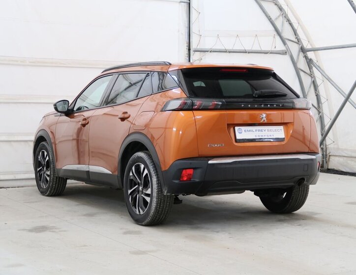 Peugeot 2008 SUV 1,2 l 74 kw