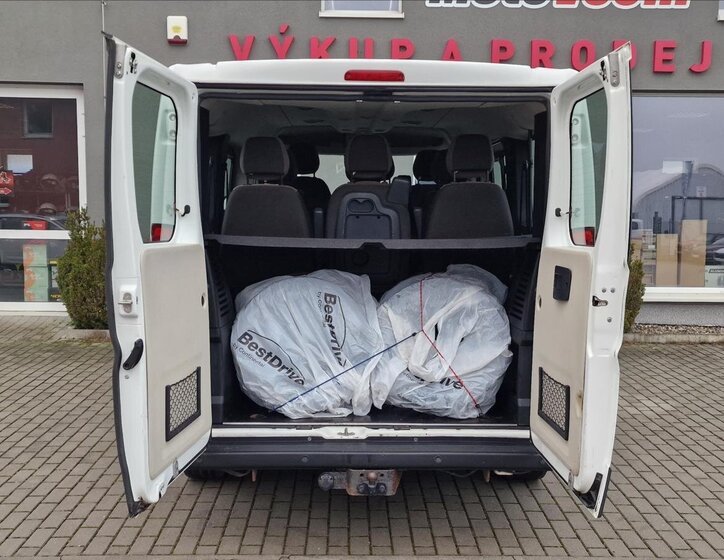 Peugeot Boxer VAN-Minibus 2,2 l 103 kw