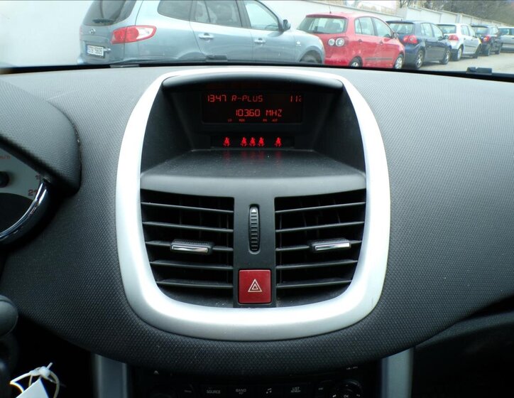 Peugeot 207 Kombi 1,6 l 68 kw