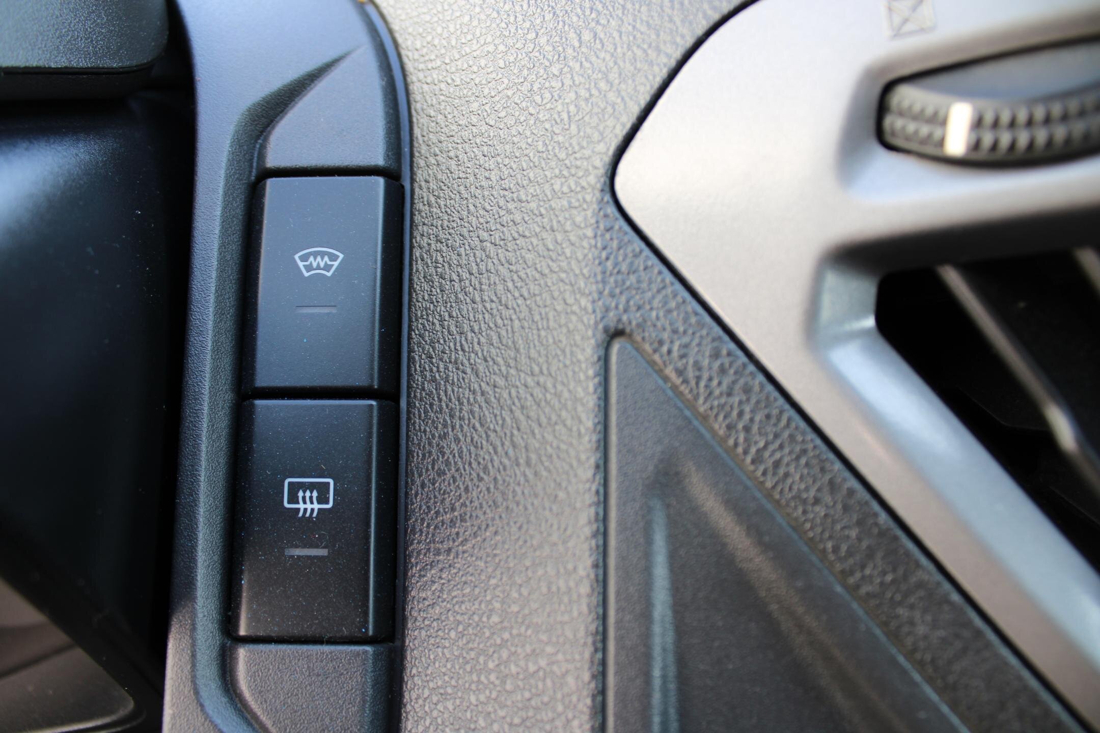 Ford Transit Custom Užitková 2,2 l 74 kw