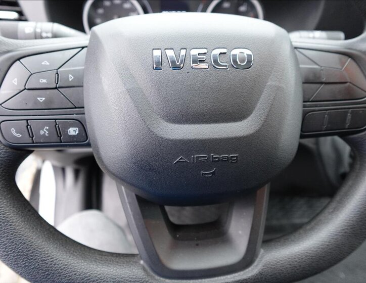 Iveco Daily Skříň 2,3 l 115 kw