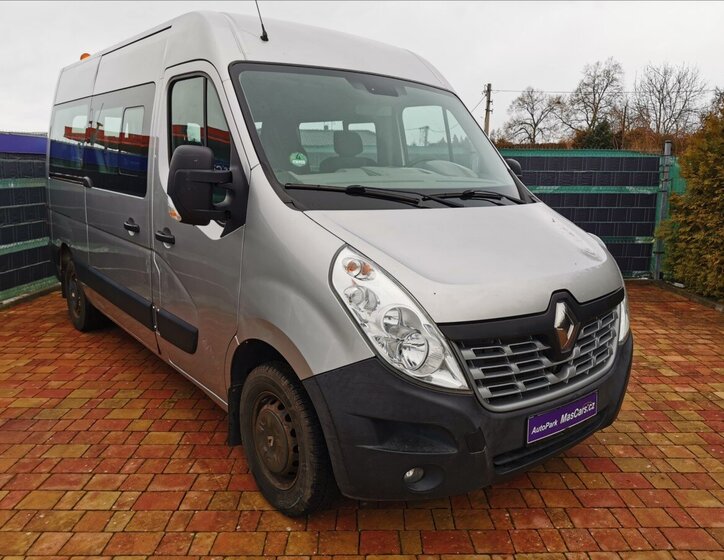 Renault Master Kombi 2,3 l 100 kw
