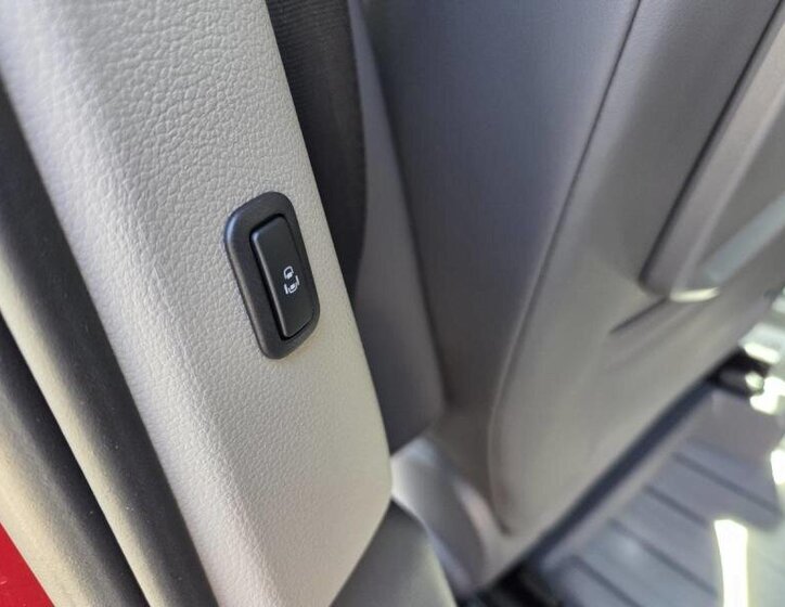 Volkswagen Multivan VAN-Minibus 2,0 l 110 kw