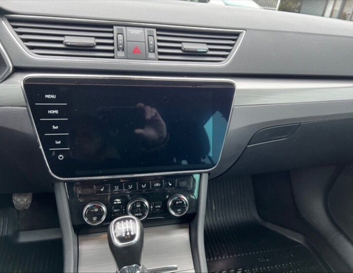 Škoda Superb Kombi 2,0 l 110 kw