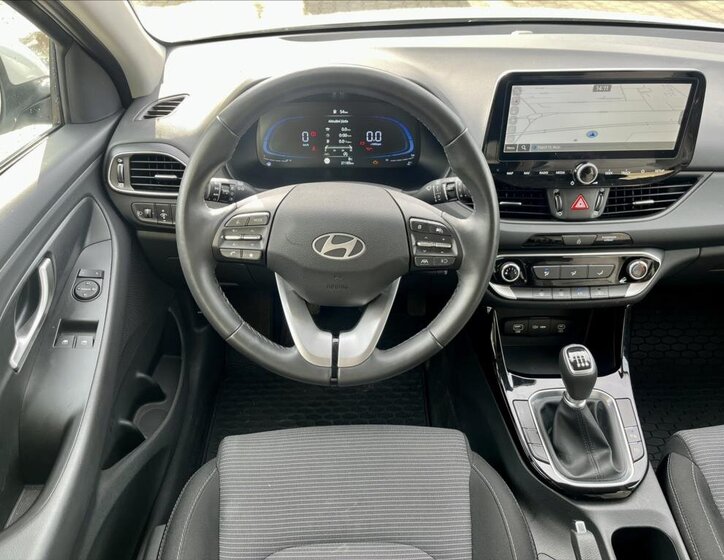Hyundai i30 Kombi 1,5 l 71 kw