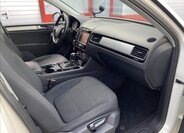 Volkswagen Touareg 21