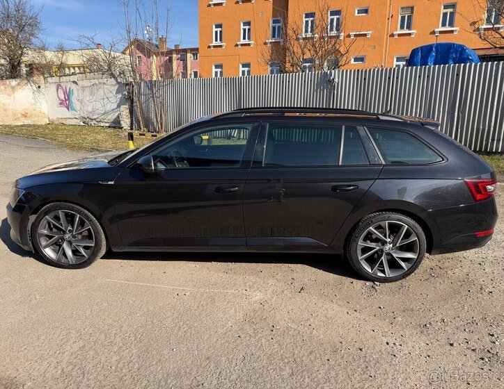 Škoda Superb Kombi 0,0 140 kw