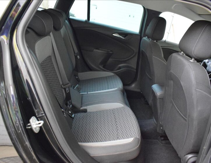 Opel Astra Kombi 1,5 l 77 kw