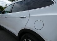 Hyundai Grand Santa Fe 15