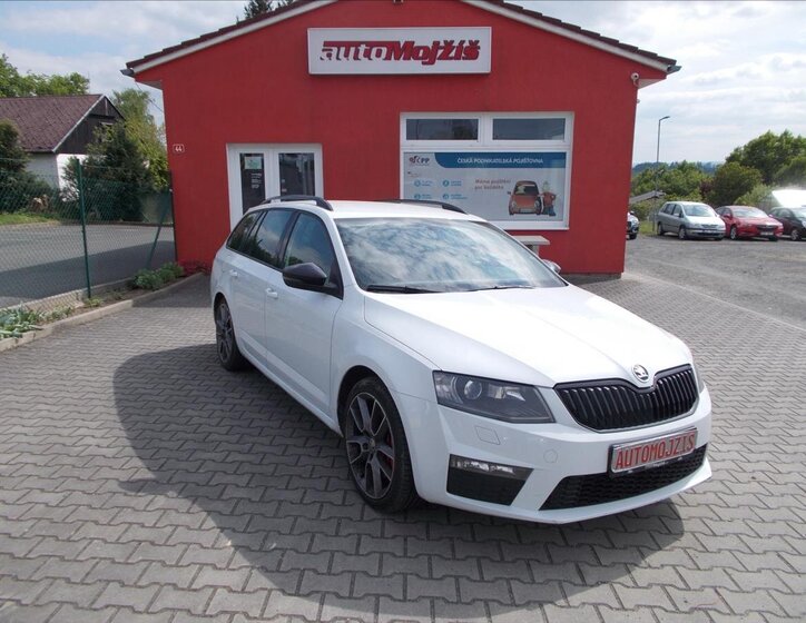 Škoda Octavia Kombi 2,0 l 135 kw