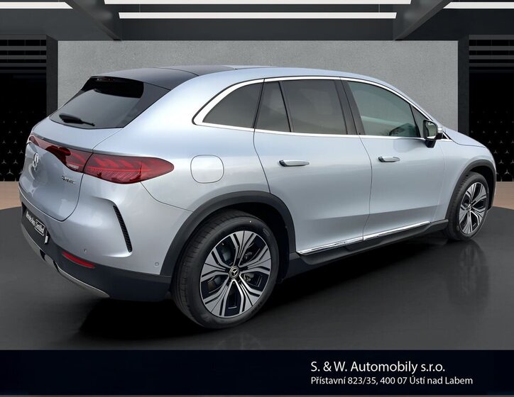 Mercedes-Benz EQE SUV / Terénní 0,0 215 kw