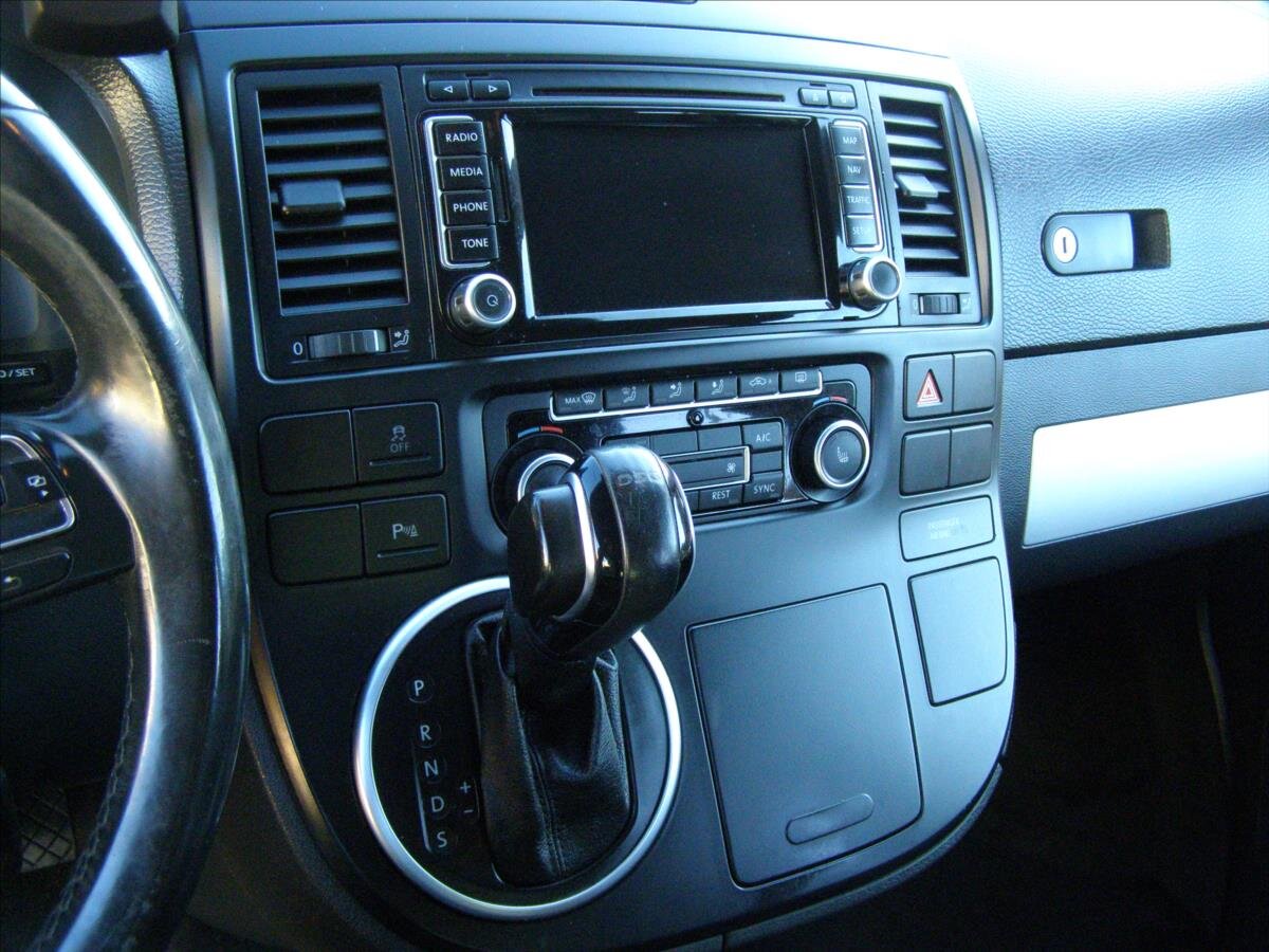 Volkswagen Multivan MPV 2,0 l 132 kw