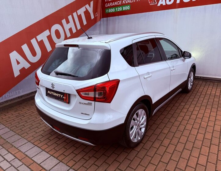 Suzuki SX4 S-Cross SUV / Terénní 1,4 l 103 kw