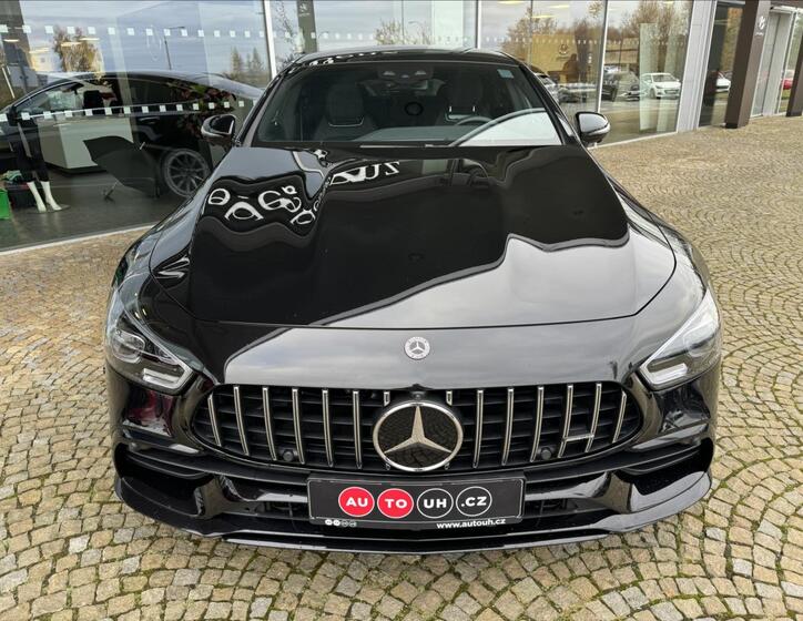 Mercedes-Benz AMG GT 2