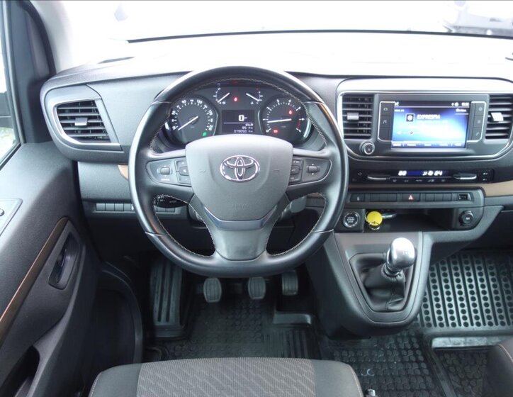 Toyota ProAce Verso MPV 2,0 l 110 kw
