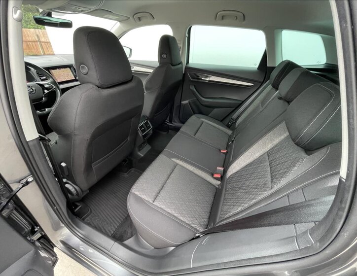Škoda Karoq SUV / Terénní 2,0 l 110 kw