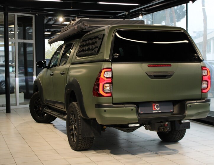 Toyota Hilux Pick-up 2,8 l 150 kw