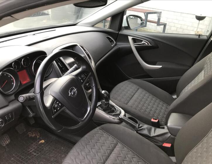 Opel Astra 7