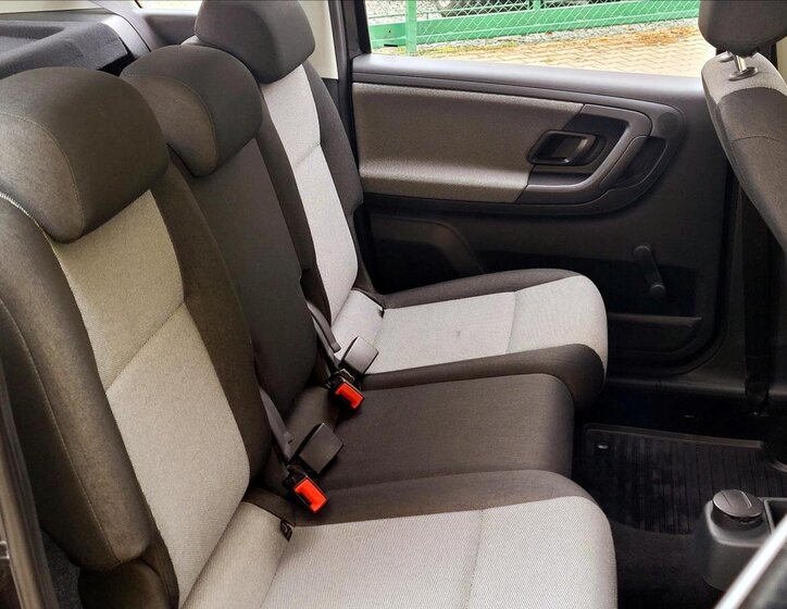 Škoda Roomster MPV 1,4 l 63 kw