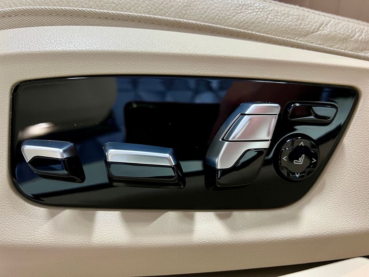 BMW Řada 5 Sedan / Limuzína 3,0 l 250 kw