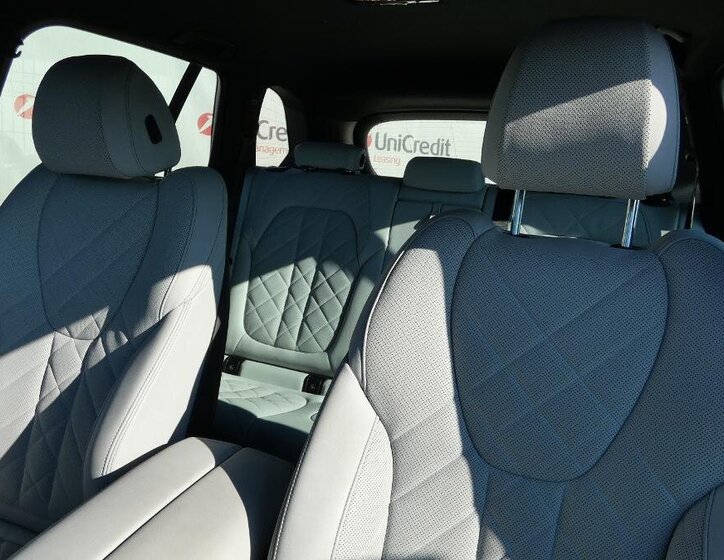 BMW X5 SUV / Terénní 3,0 l 245 kw