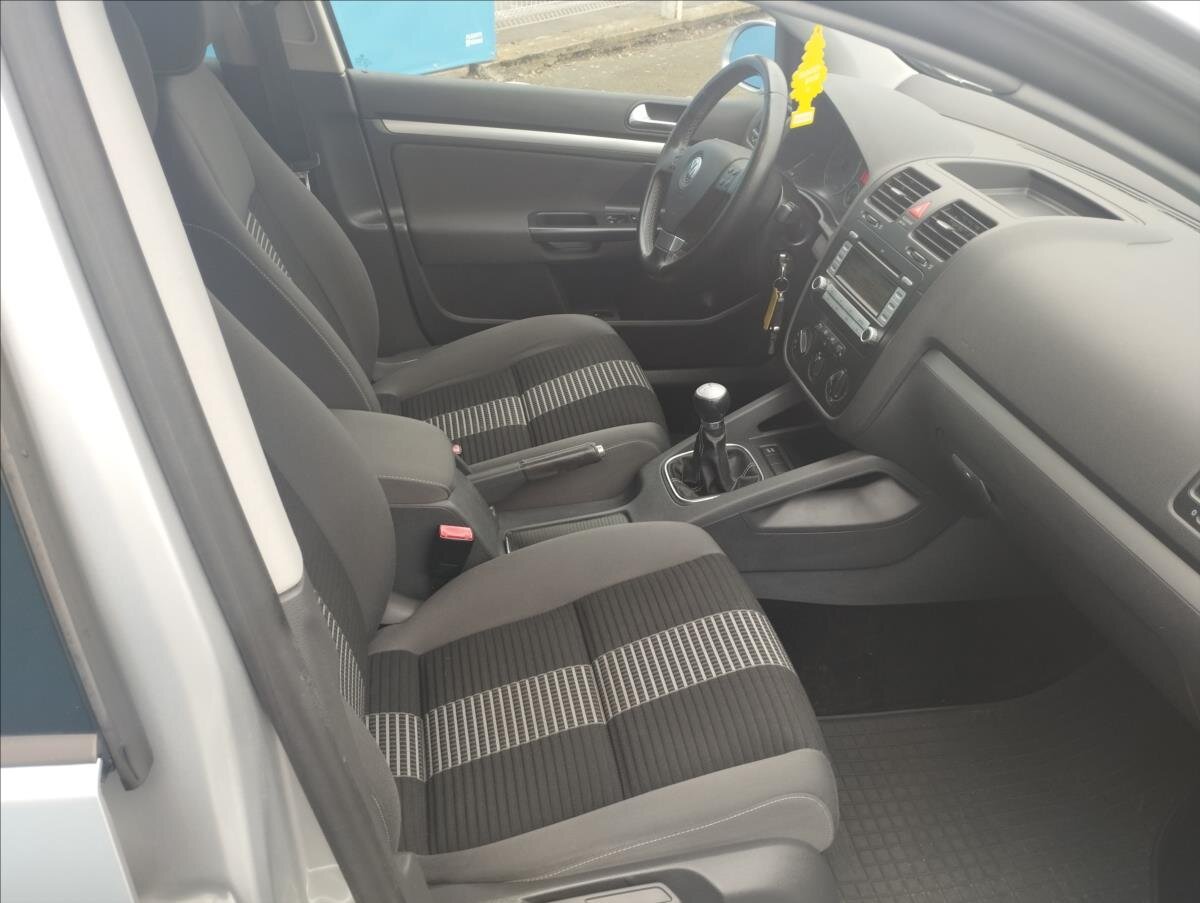 Volkswagen Golf Hatchback 1,6 l 75 kw