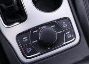 Jeep Grand Cherokee 30