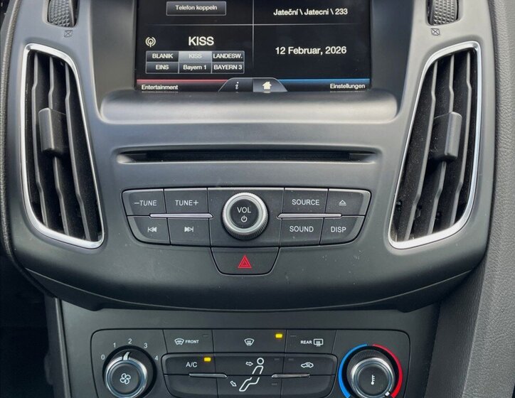 Ford Focus Kombi 999,0 92 kw