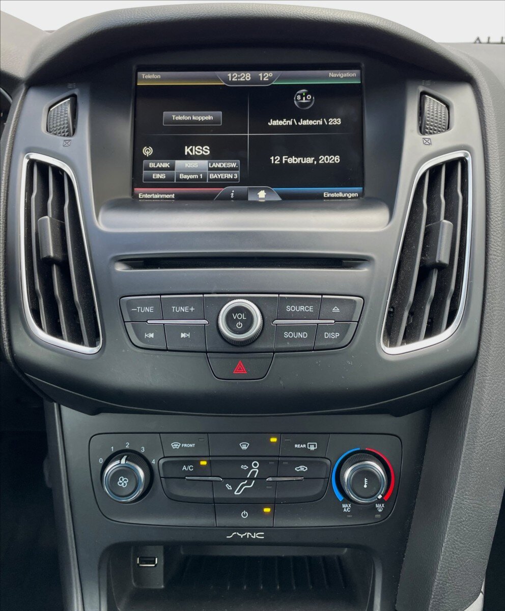 Ford Focus Kombi 999,0 92 kw