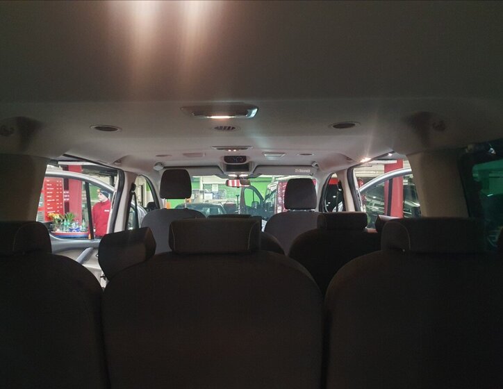 Ford Tourneo Custom Kombi 2,2 l 92 kw