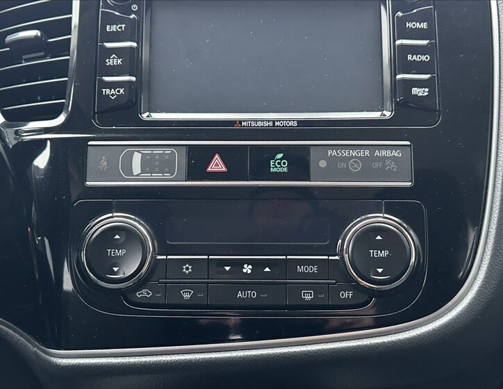 Mitsubishi Outlander SUV 2,0 l 110 kw