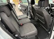 Volkswagen Touran 10