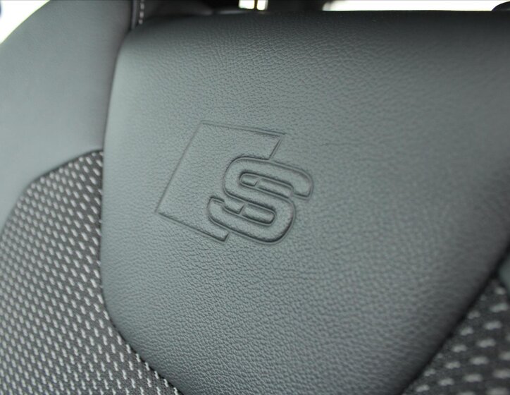 Audi Q2 SUV 2,0 l 140 kw