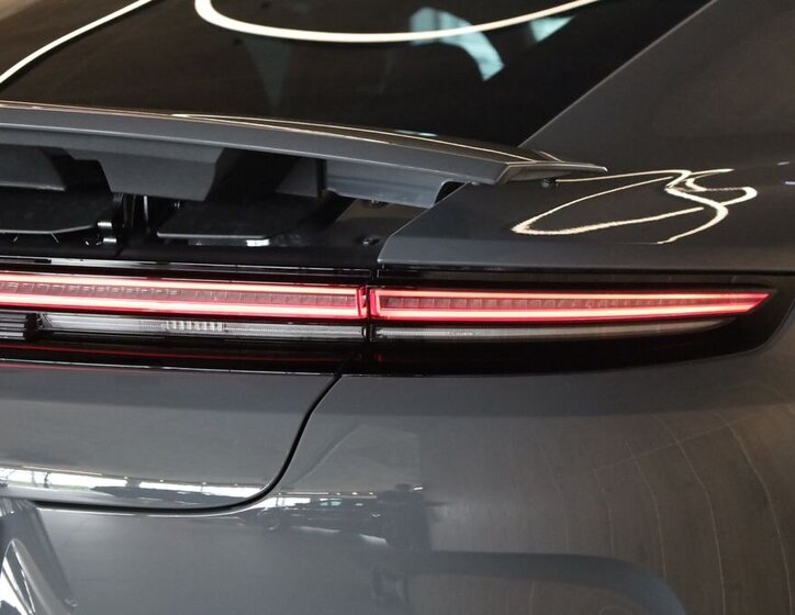 Porsche Panamera Sedan / Limuzína 4,0 l 368 kw