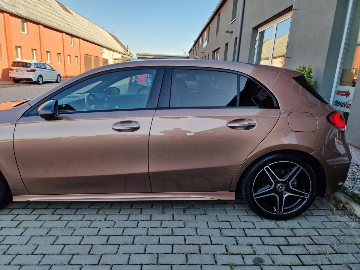 Mercedes-Benz Třídy A Hatchback 1,3 l 100 kw