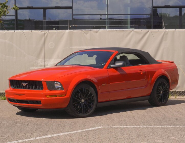 Ford Mustang Kabriolet 4,0 l 157 kw