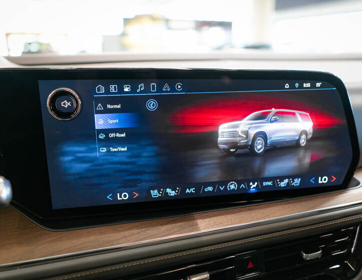 Chevrolet Suburban SUV 6,2 l 313 kw