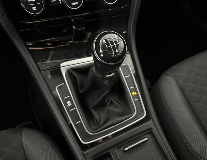 Volkswagen Golf Kombi 1,6 l 85 kw