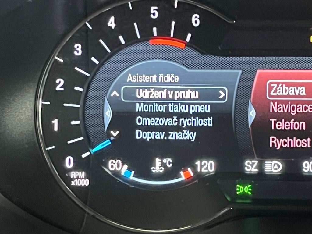 Ford S-MAX MPV 2,0 l 110 kw