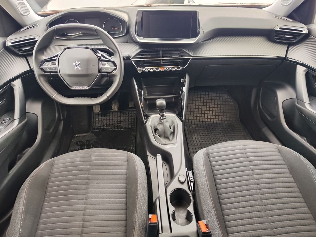 Peugeot 2008 SUV 1,2 l 74 kw