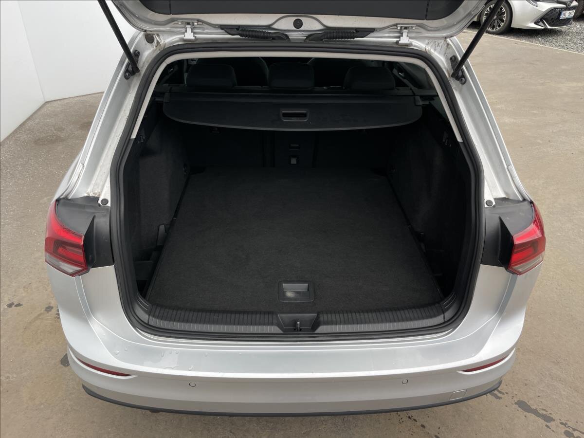 Volkswagen Golf Kombi 1,5 l 110 kw