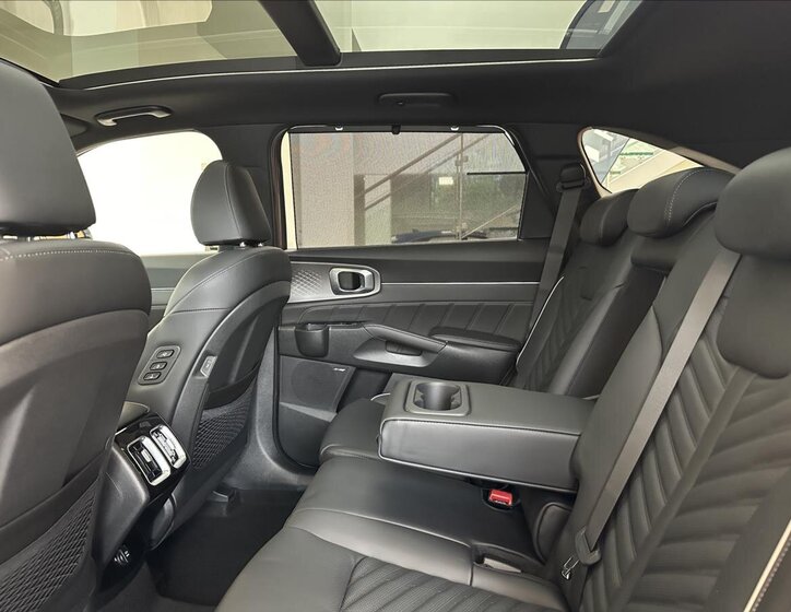 KIA Sorento 25