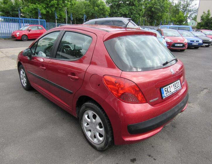 Peugeot 207 4
