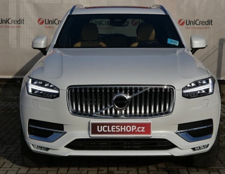 Volvo XC90 SUV / Terénní 2,0 l 173 kw