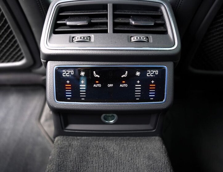 Audi A6 Allroad Kombi 3,0 l 257 kw