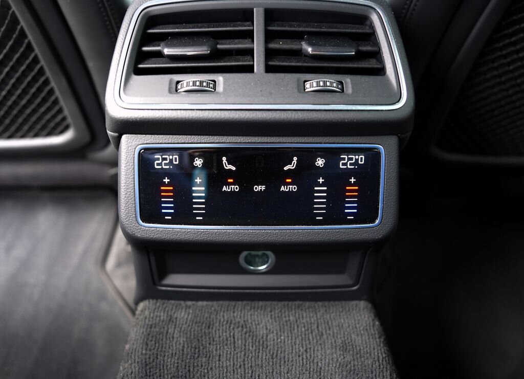 Audi A6 Allroad Kombi 3,0 l 257 kw