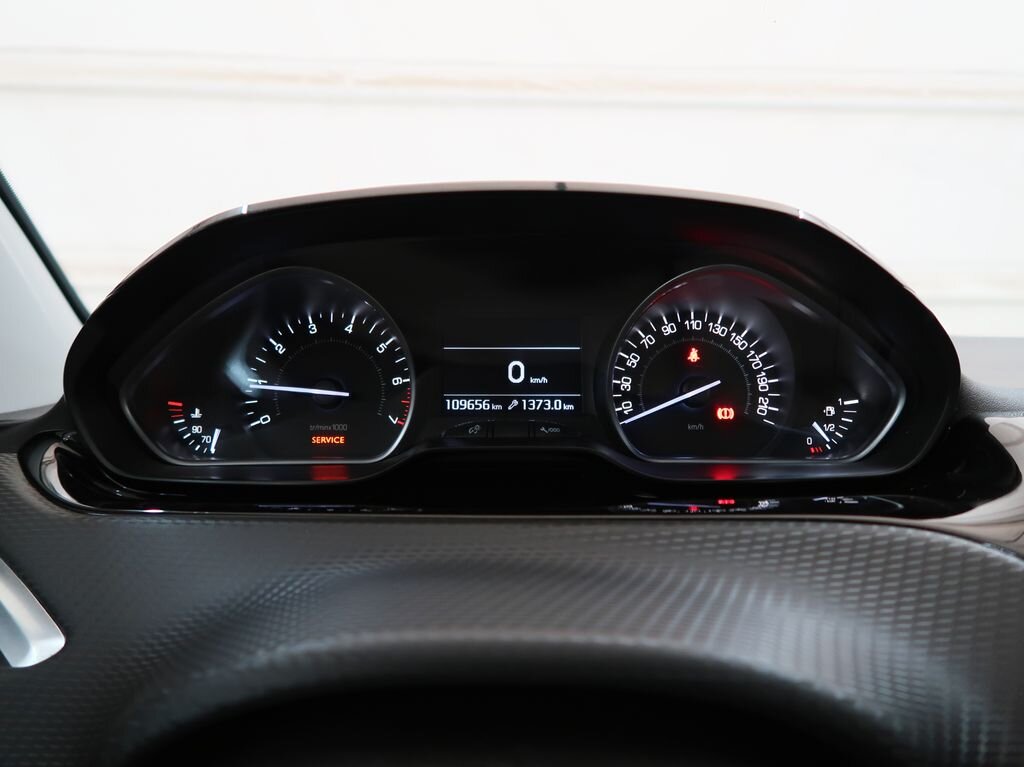 Peugeot 208 Hatchback 1,2 l 81 kw