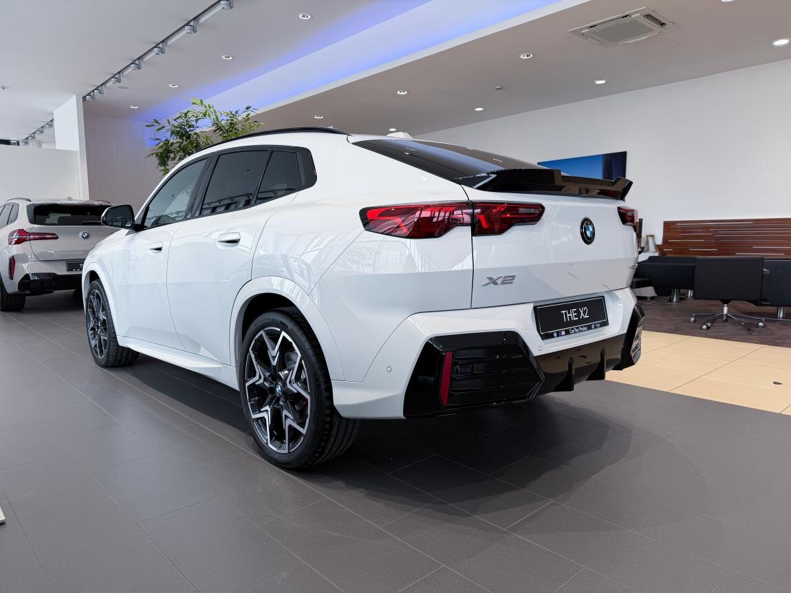 BMW X2 SUV 2,0 l 120 kw