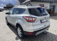 Ford Kuga SUV / Terénní 1,5 l 110 kw